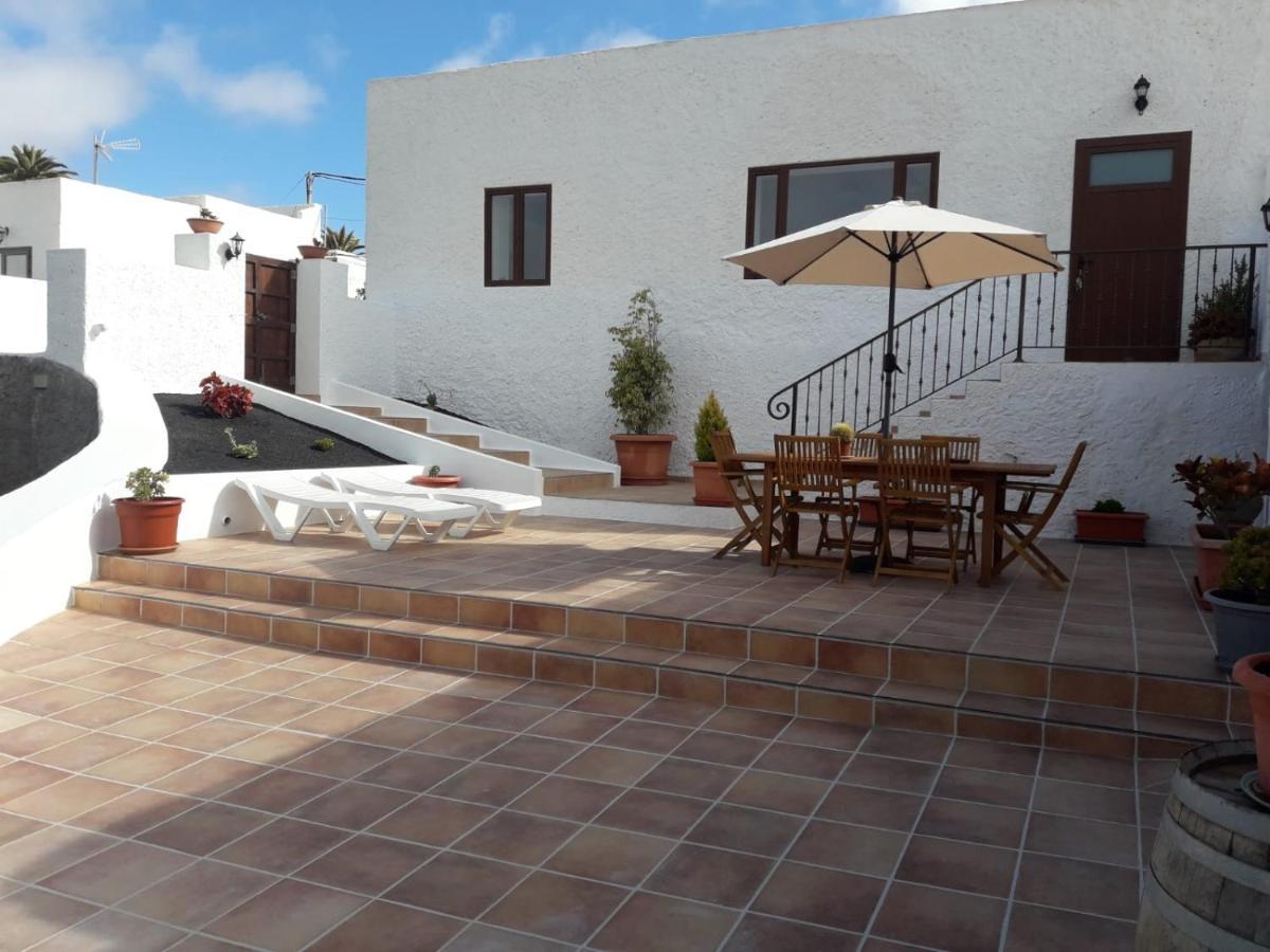 Casa Maria Dolores Haria Exterior photo