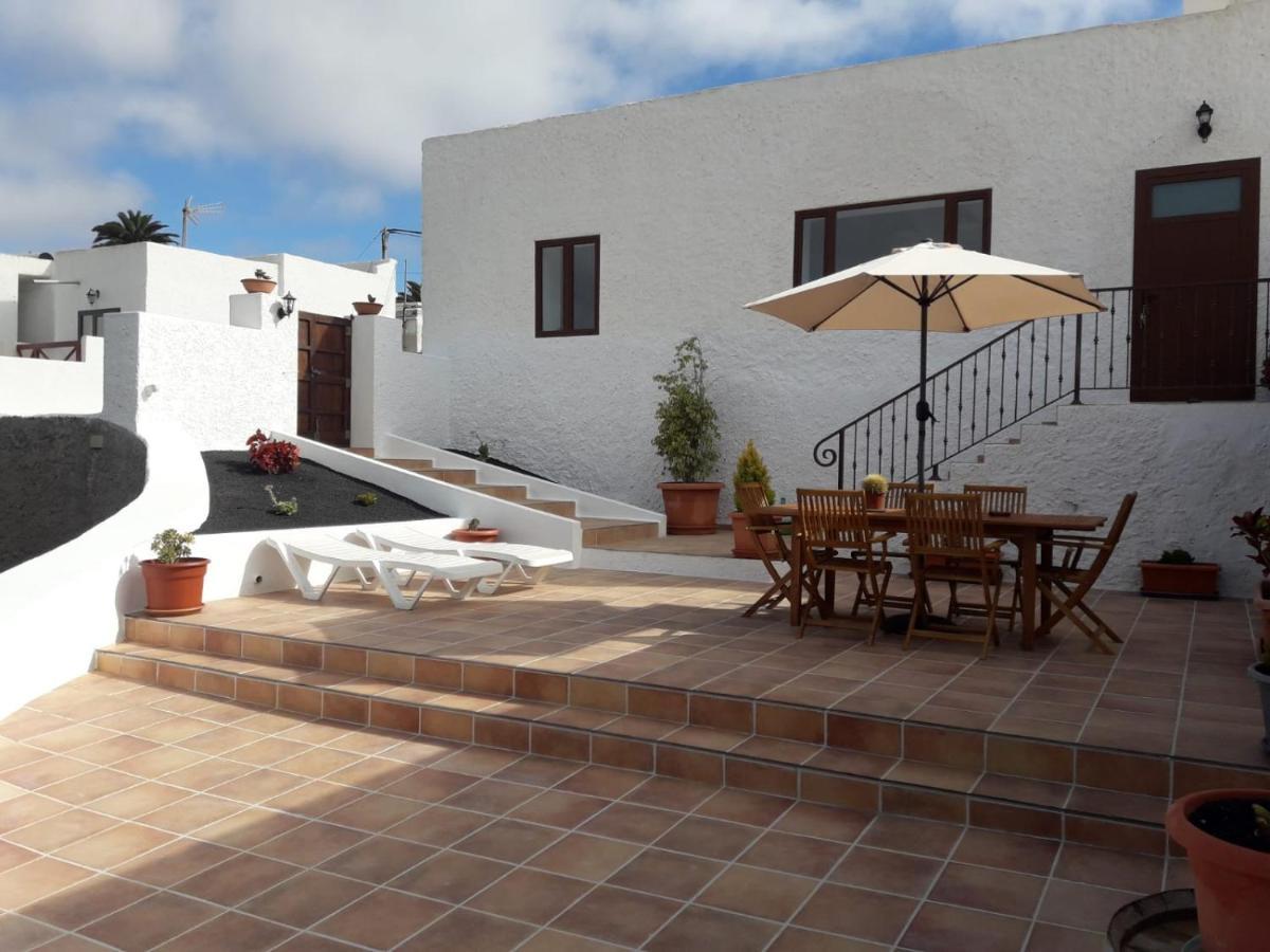 Casa Maria Dolores Haria Exterior photo
